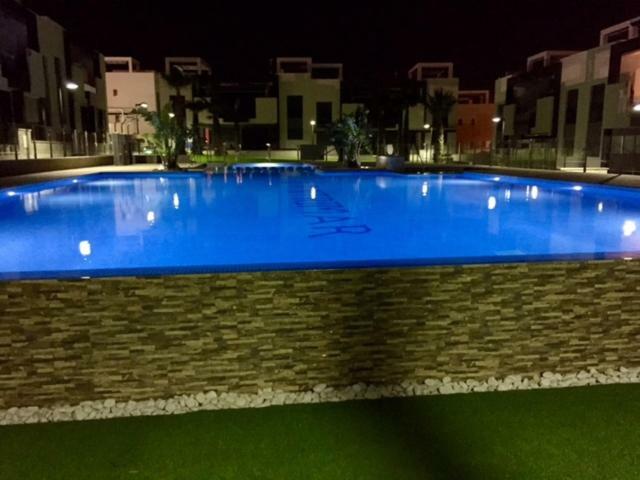 Oasis Beach 7 Torrevieja Zewnętrze zdjęcie
